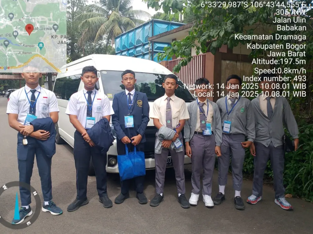 Galeri Hiace Commuter Viens Transportasi di Bogor untuk perjalanan bisnis dan keluarga